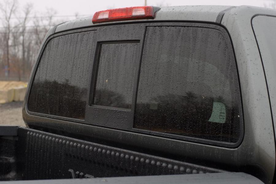  Nissan Frontier 2009 года  (фото 54 из 65)